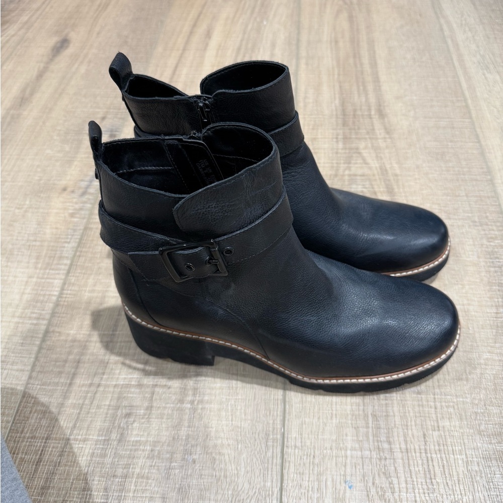 Naturalizer Black Buckled Ankle Boots
